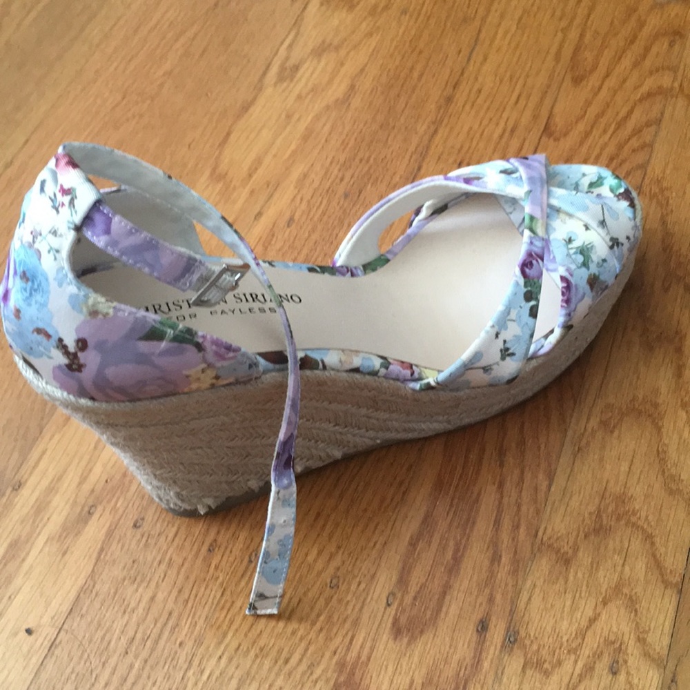 Beautiful floral wedges, worn once